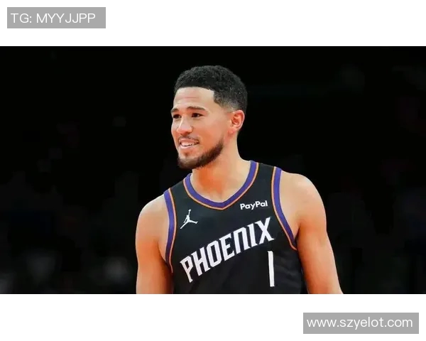 德文·布克稳定输出领衔太阳，击败残阵快船